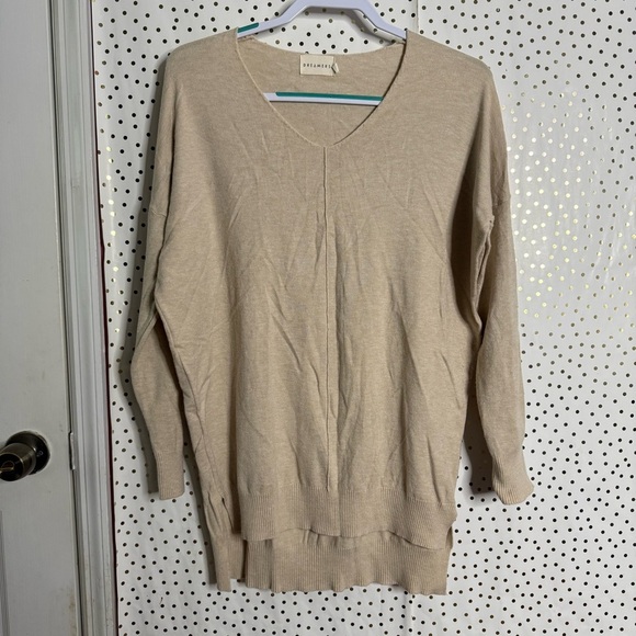 Dreamers Cream Sweater Lightweight Knit - Picture 1 of 9